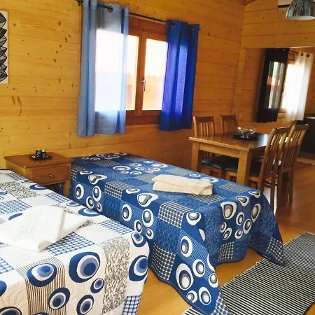 Spacious In With Shared Pool 56 M² Figueiro Dos Vinhos
